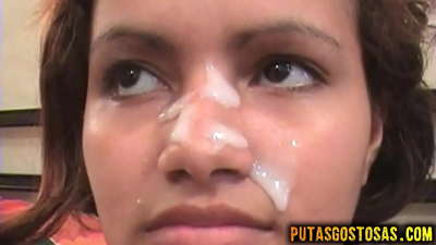 Tinka dobiva spermu na licu nakon analnog seksa