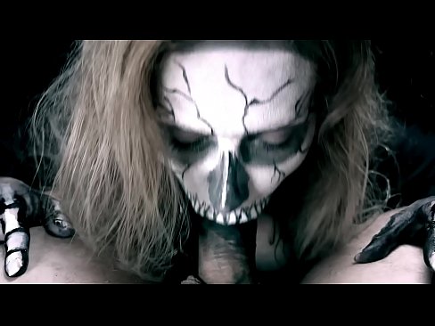 ❤️ Demon djevojka siše kurac svojim crnim ustima i guta spermu. ❌ Prekrasni porno kod nas hr.xxxomg.ru ﹏
